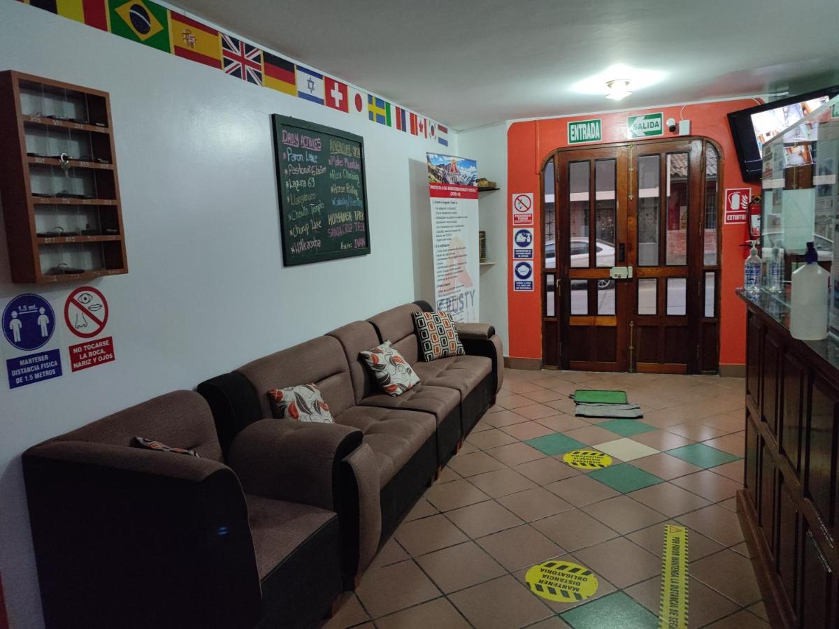 Krusty Hostel B&B Huaraz  Exterior photo
