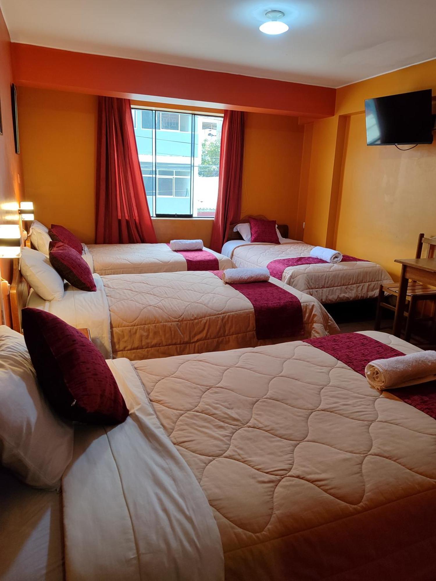 Krusty Hostel B&B Huaraz  Exterior photo