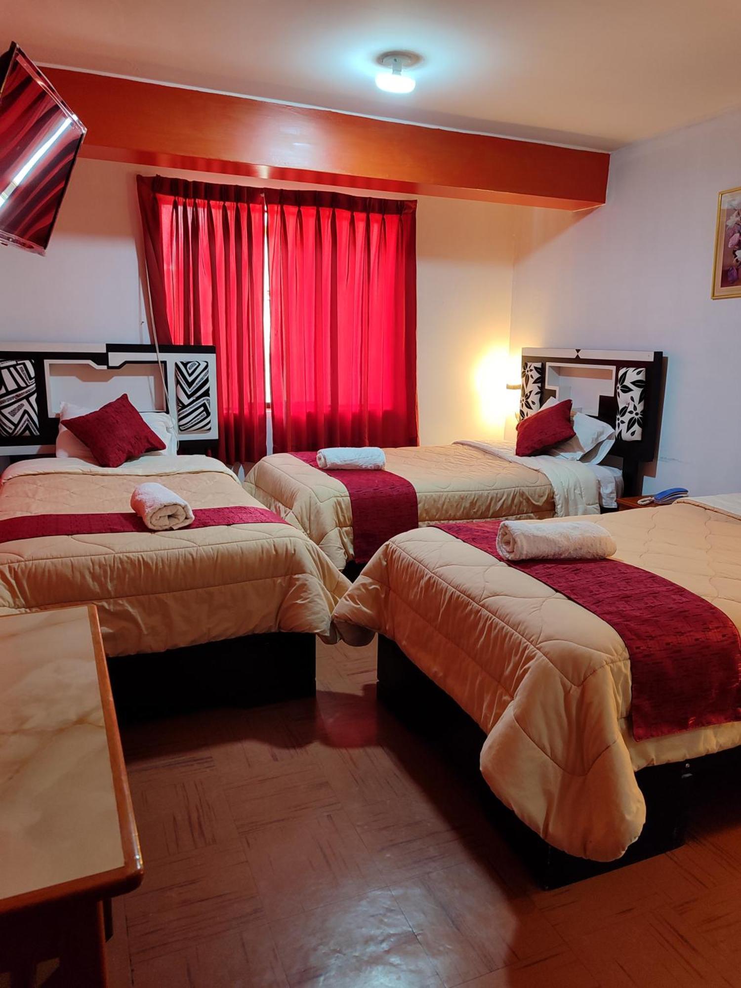 Krusty Hostel B&B Huaraz  Exterior photo