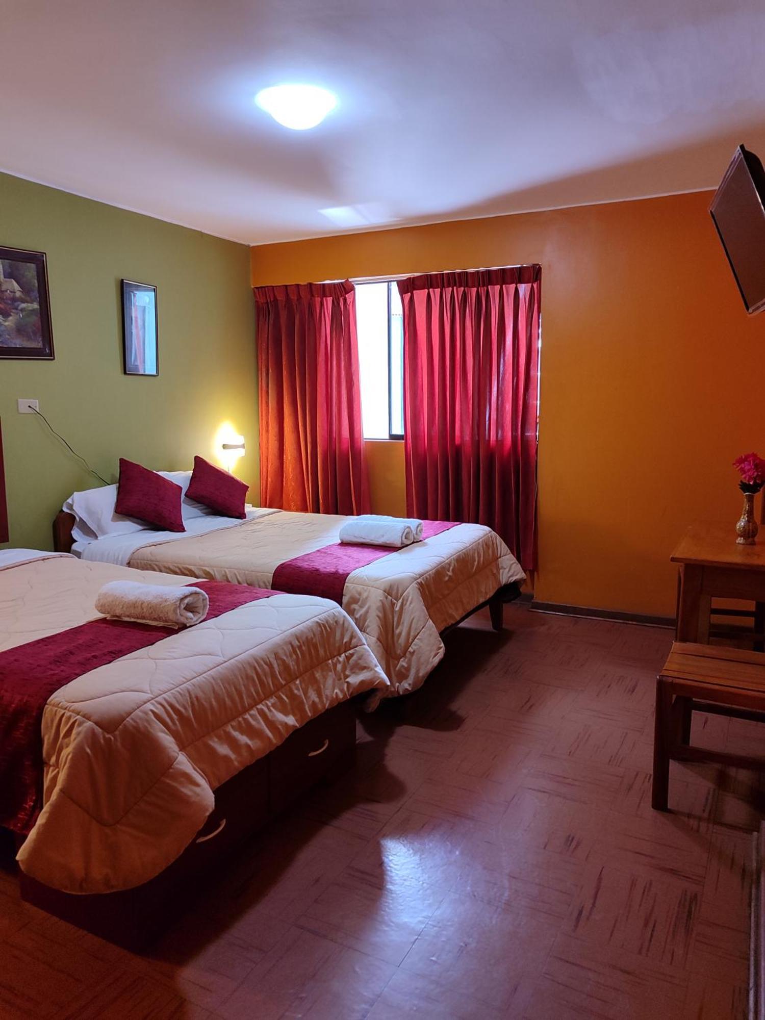 Krusty Hostel B&B Huaraz  Exterior photo